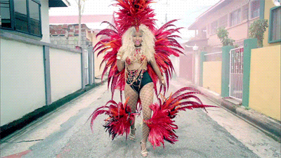 nicki minaj rooster costume