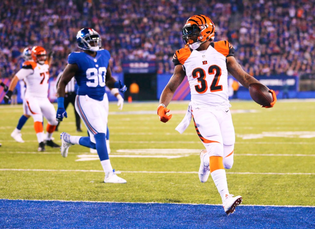 Jeremy Hill Bengals Giants Football